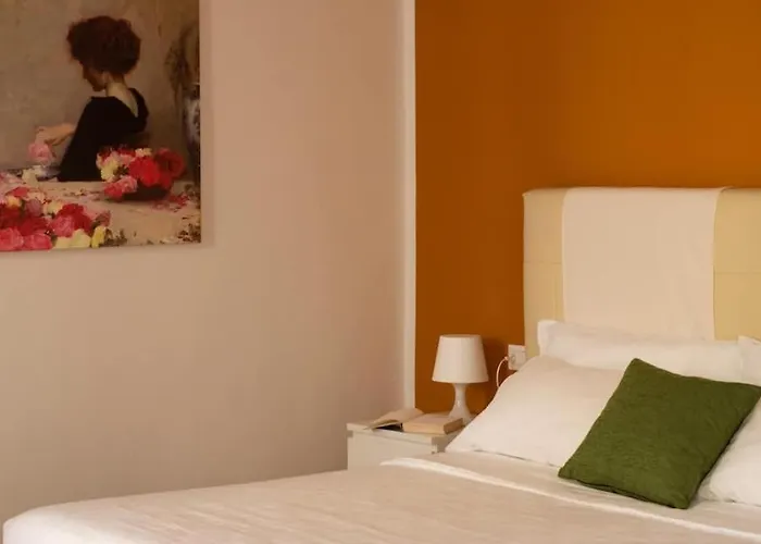 Russomanno Apartment Como