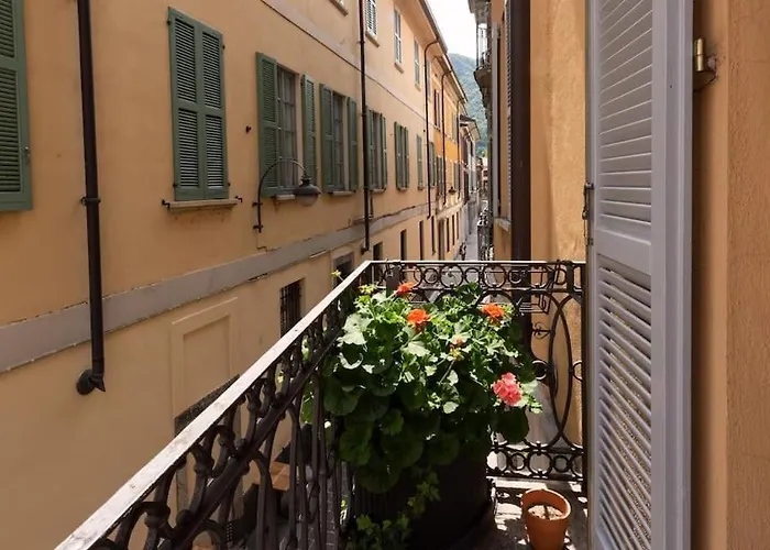 Russomanno Apartment *