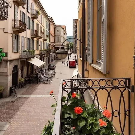Apartamento Russomanno Como