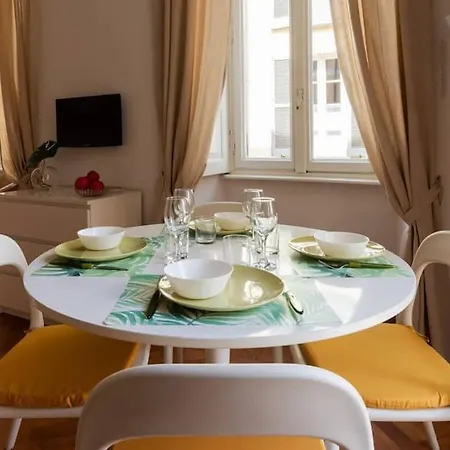 Apartamento Russomanno