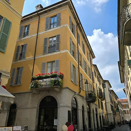 Russomanno Como