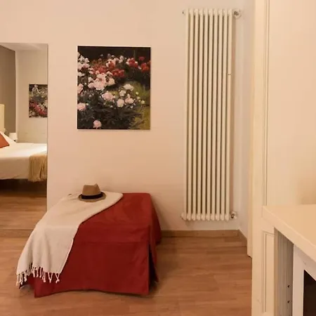 Russomanno Apartman *