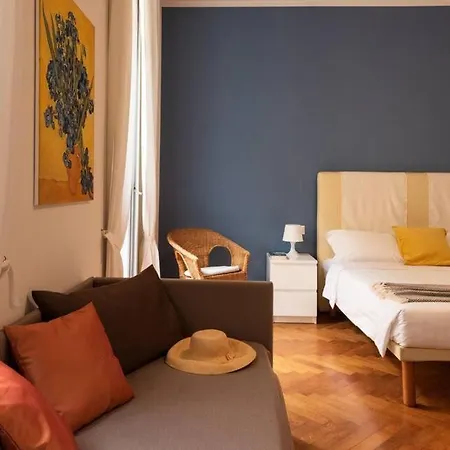 Russomanno Apartman *